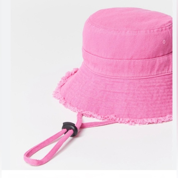 Maya Frayed Edge Bucket Hat🩷 Everyday hat - Picture 3 of 9